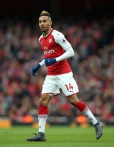 Read more about the article Aubameyang double sees Arsenal beat Stoke