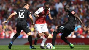 Read more about the article Arsenal thump West Ham