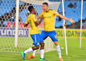 Read more about the article Sundowns extend lead to six points