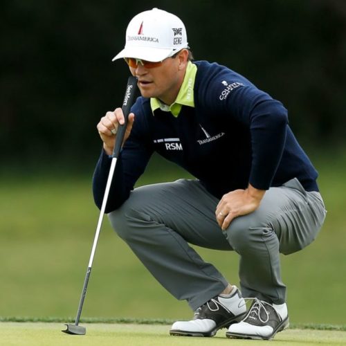 Johnson shares lead at Texas Open