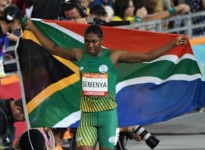 Read more about the article Caster wins 800m gold