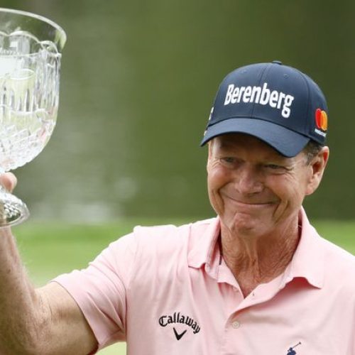 Watson wins Par 3 Contest aged 68