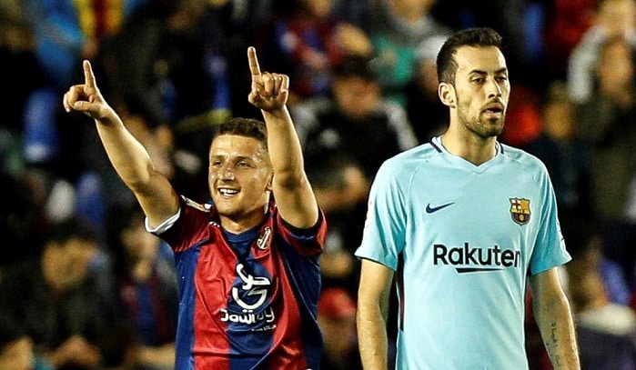 You are currently viewing Busquets proud of Barcelona despite Levante collapse