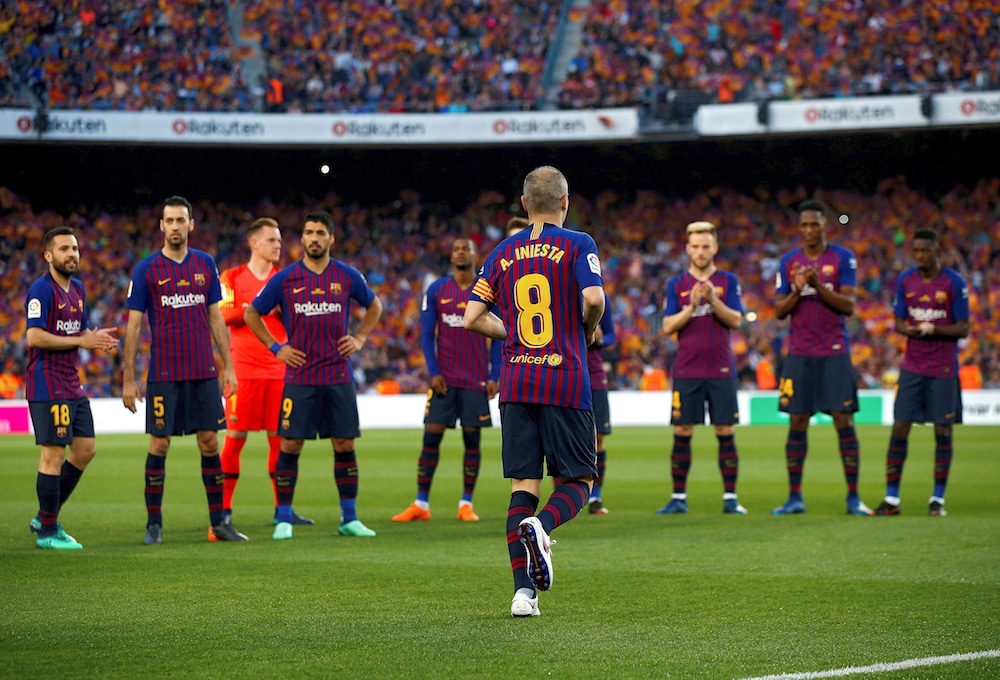 You are currently viewing Watch: Iniesta’s final week at Barca