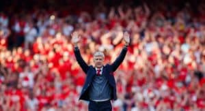 Read more about the article Watch: Wenger gives an emotional Emirates farewell
