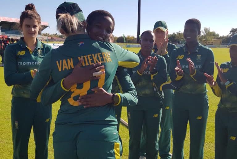 You are currently viewing Proteas Women clinch series over Bangladesh