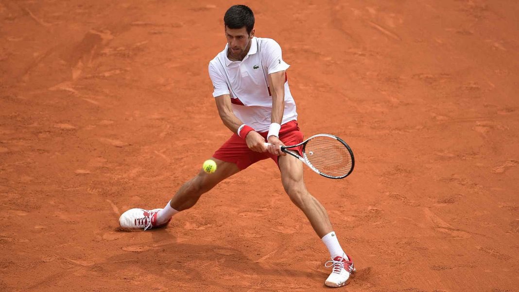 You are currently viewing Djokovic, Zverev advance at Roland-Garros