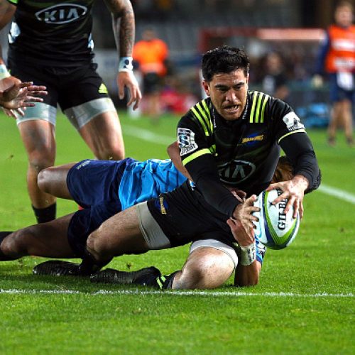 Hurricanes overpower Blues