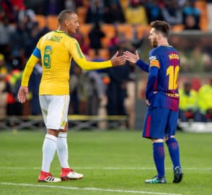 Read more about the article Watch: Sundowns defender gets Messi’s jersey