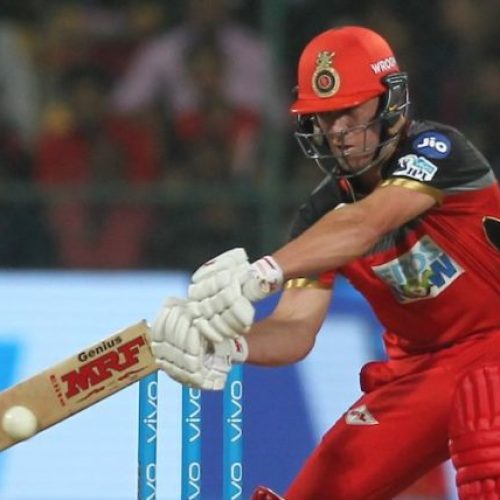 Big Bash teams hoping to sign De Villiers