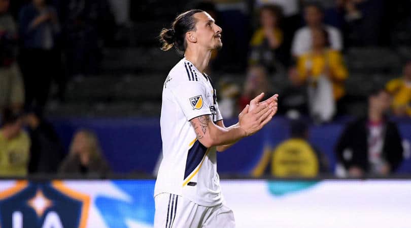 You are currently viewing Watch: Ibrahimovic sent off for slapping opponent