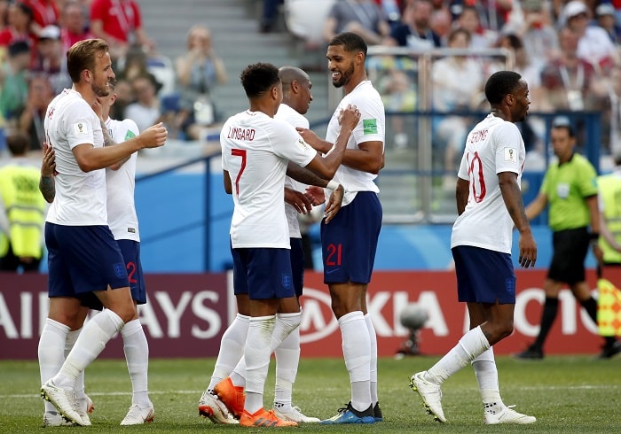 You are currently viewing Watch: England ease into World Cup last-16