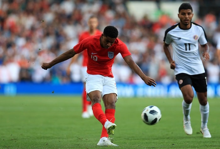 You are currently viewing Rashford scores stunner as England win