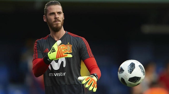 You are currently viewing Enrique wants more praise for criticised De Gea