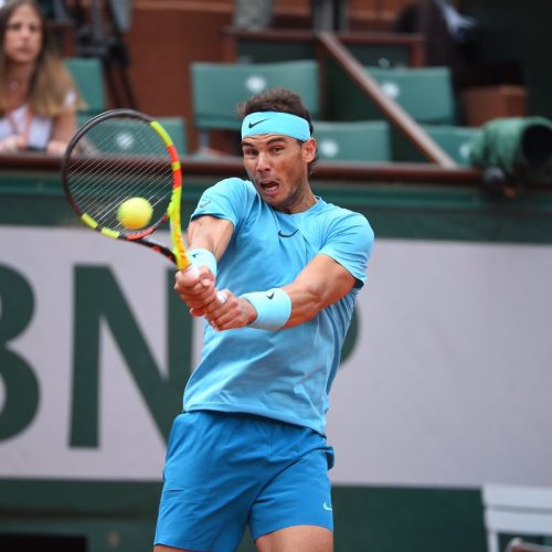 Nadal advances to 11th French Open semi-final