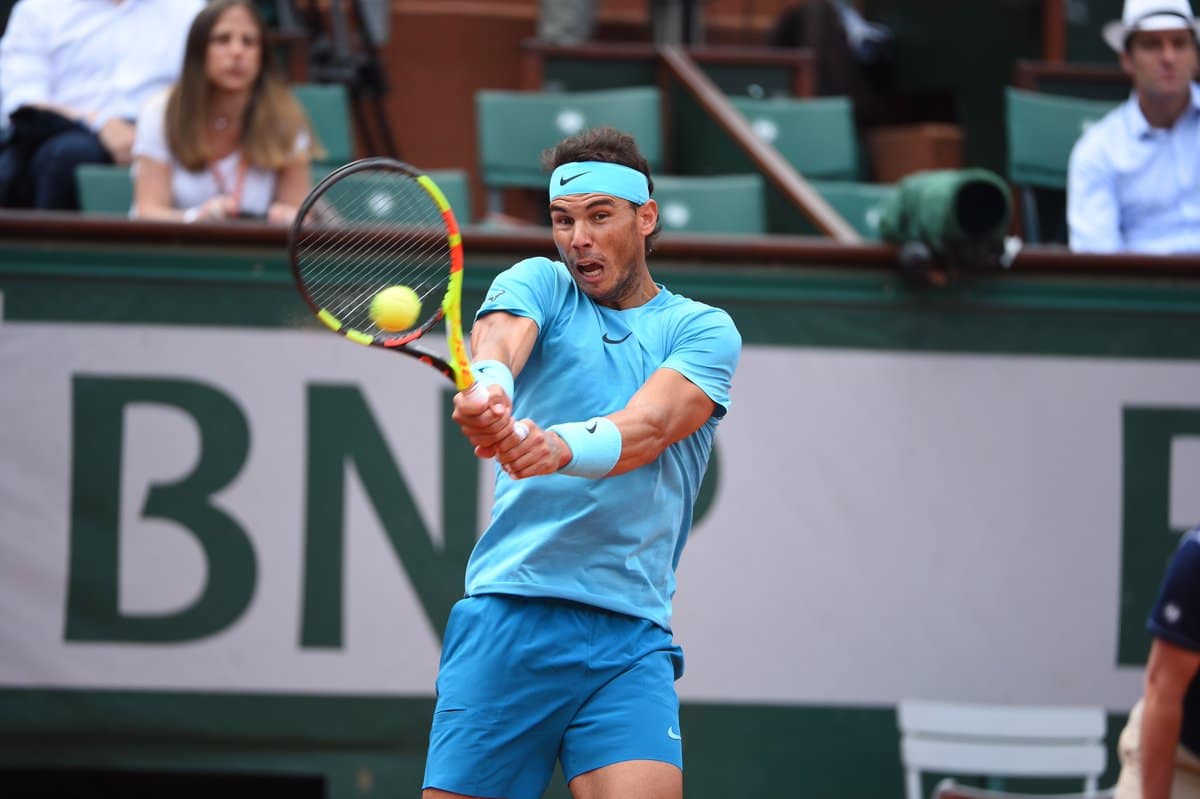 You are currently viewing Nadal advances to 11th French Open semi-final