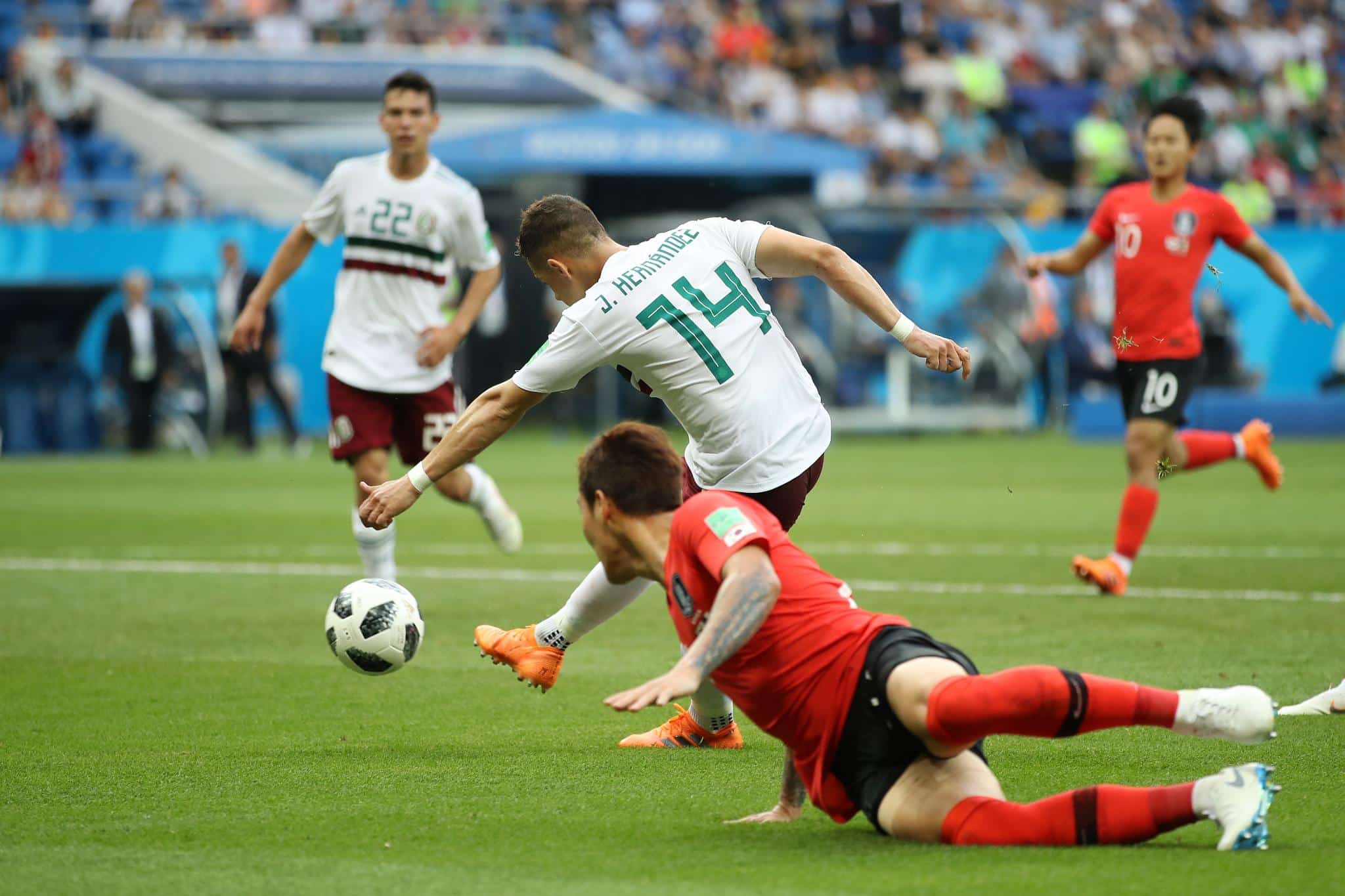 You are currently viewing Mexico edge closer to WC last 16