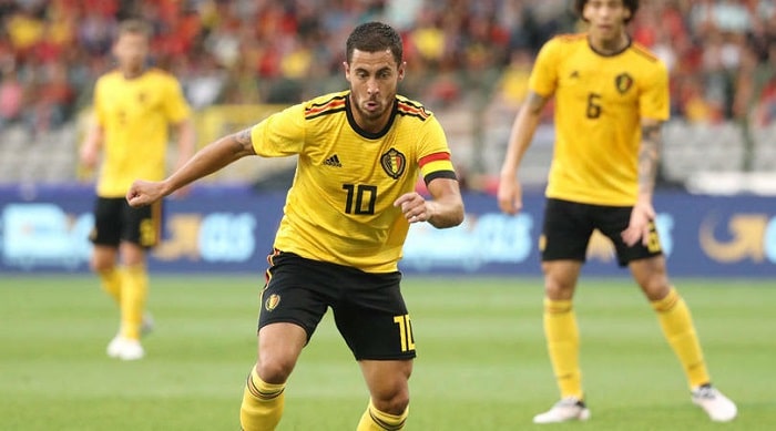 You are currently viewing Hazard hints at Real Madrid interest