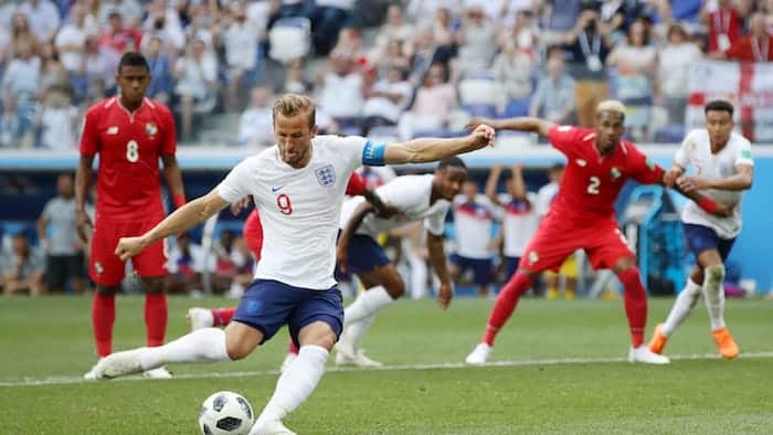 You are currently viewing England seal World Cup last-16 spot in style