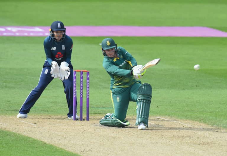 You are currently viewing Lee steers Proteas Women to big win