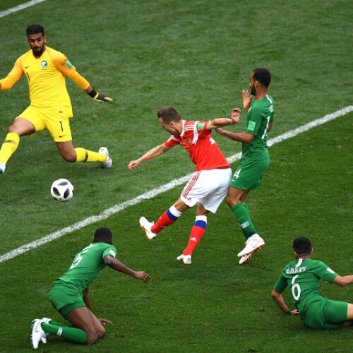 Russia massacre Saudi Arabia in World Cup opener