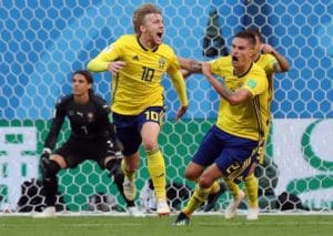 Read more about the article Forsberg strike sends Sweden into quarter-finals