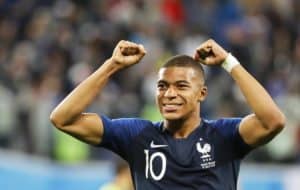 Read more about the article Mbappe reveals World Cup injury struggles