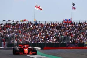 Read more about the article Vettel wins thrilling British GP