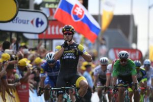 Read more about the article Groenewegen sprints to stage seven win