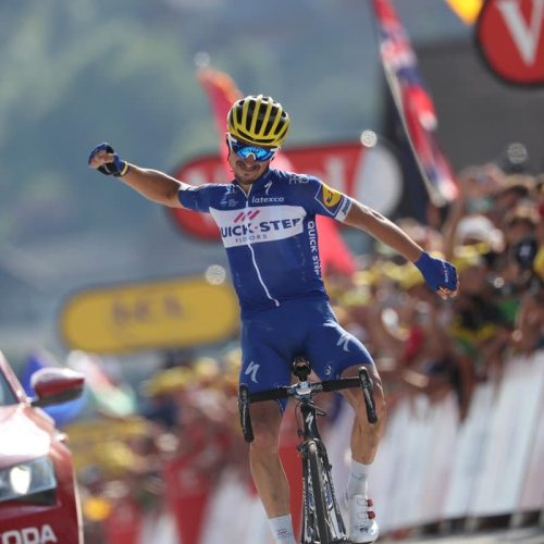 Alaphilippe goes solo to win stage 10