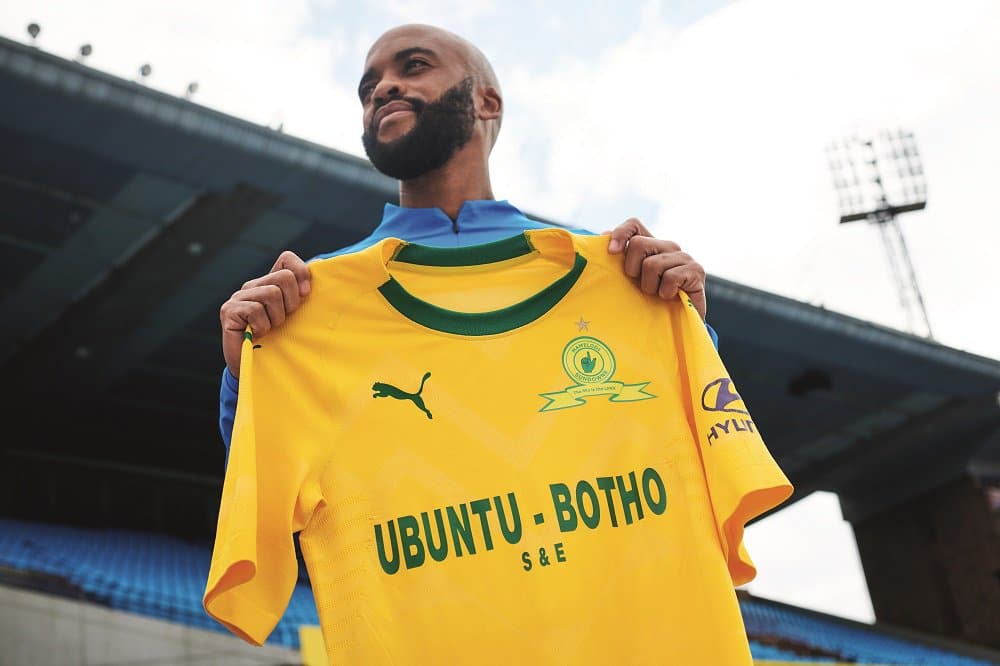 You are currently viewing Sundowns reveal new kits