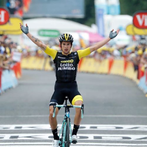 Roglic wins stage 19, Thomas extends lead