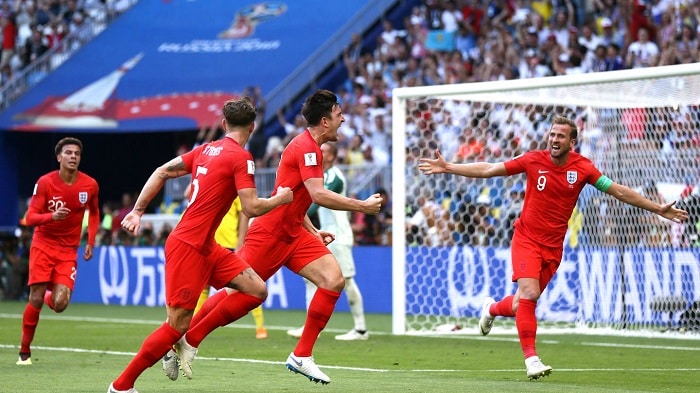 You are currently viewing England soar into semi-finals