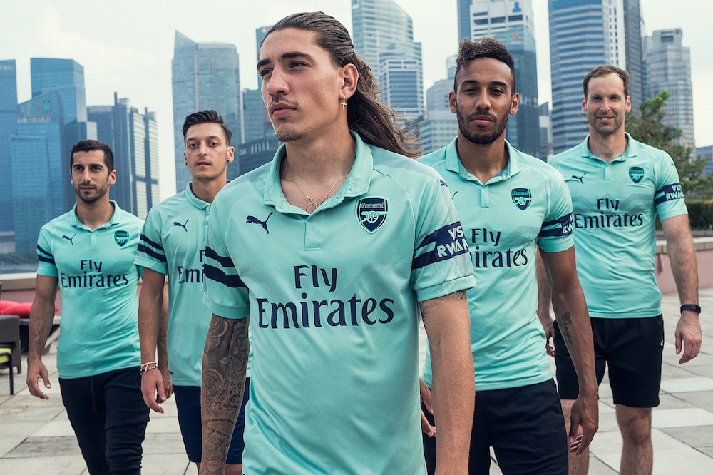 You are currently viewing Arsenal unveil new Puma third kit