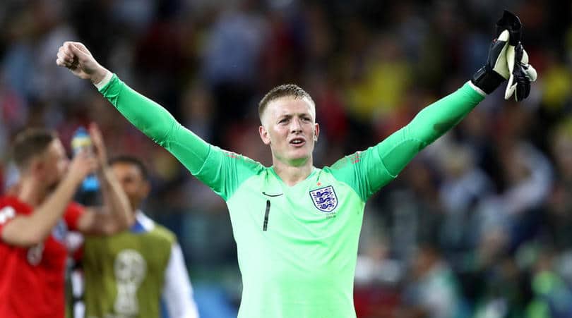 You are currently viewing England through after amazing night in Moscow