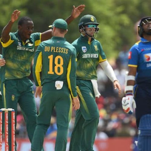 Proteas bowl first with unchanged XI