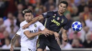 Read more about the article Ronaldo sees red as Juventus beat Valencia