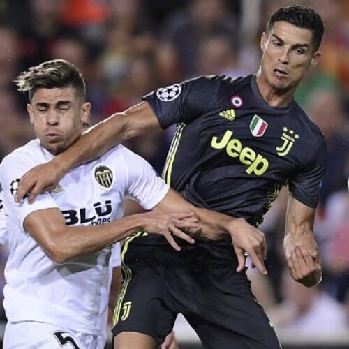 Ronaldo sees red as Juventus beat Valencia