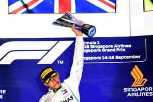 Read more about the article Hamilton extends lead in Singapore