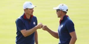 Read more about the article Europe whitewash foursomes to grab lead