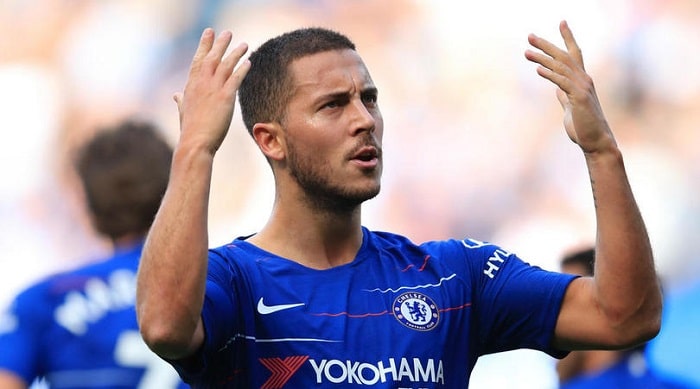 You are currently viewing Hazard urges fans to behave during Chelsea, Spurs tie