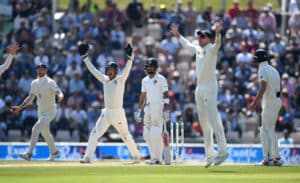 Read more about the article England clinch Test series against India
