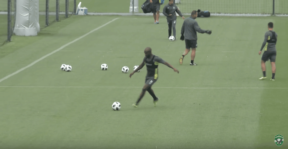 You are currently viewing Watch: Mahlangu first training session with Ludogorets