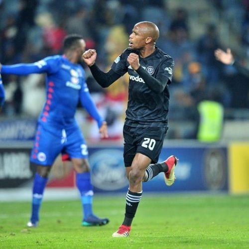 Mlambo scoops up Pirates gong