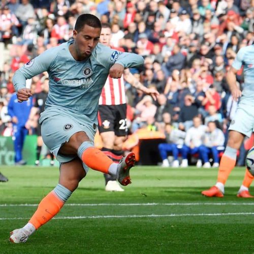 Chelsea cruise past Southampton