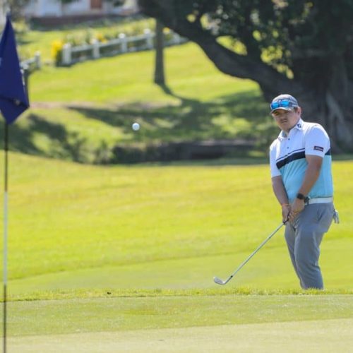 Rookie Albertse grabs share of Mt Edgecombe lead