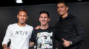 Read more about the article Neymar draws lessons from Ronaldo and Messi