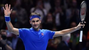 Read more about the article Federer defeats Anderson to advance in London