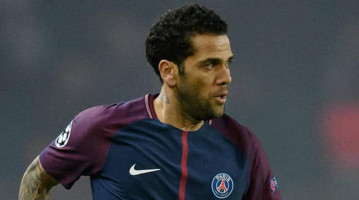 You are currently viewing Alves still keen on Premier League move