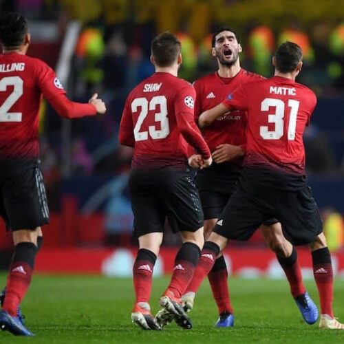 Fellaini guides Man Utd to UCL last-16